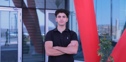 طالب من الجامعة العربية الأمريكية يبتكر منصة "جامعتك" لخدمة طلبة الجامعات الفلسطينية