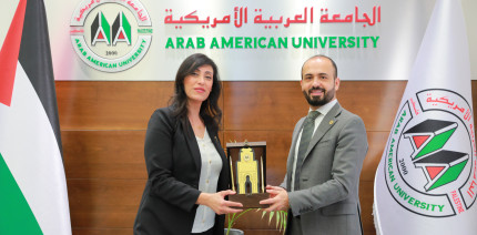 الجامعة العربية الأمريكية تبحث سبل التعاون المشترك مع سفير دولة فلسطين لدى العراق